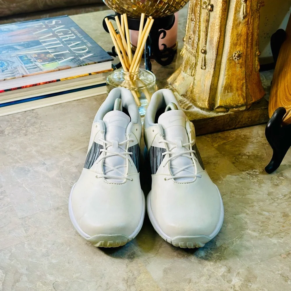 Nike elevate your